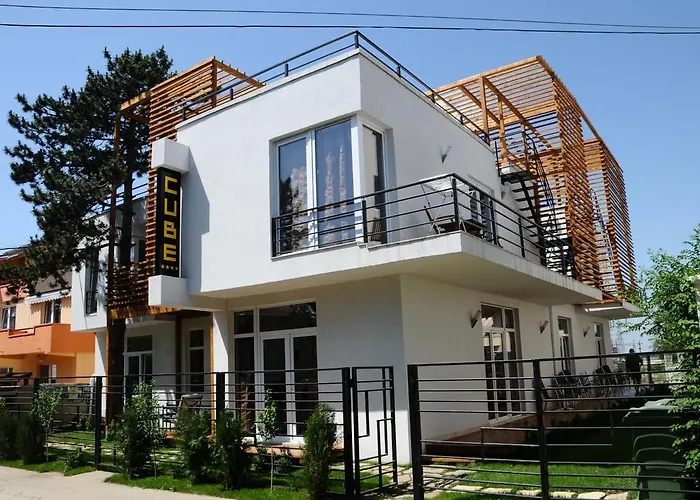 Cube Эфорие Норд